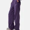 Adidas X Moon Boot Trainingshose in Plum Adidas X Moon Boot Trainingshose in Plum