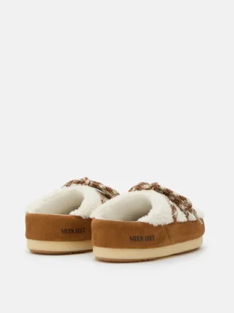 Evx Braune Mules aus Lammfell