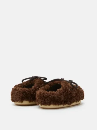 Evx Curly Mules in Dunkelbraun